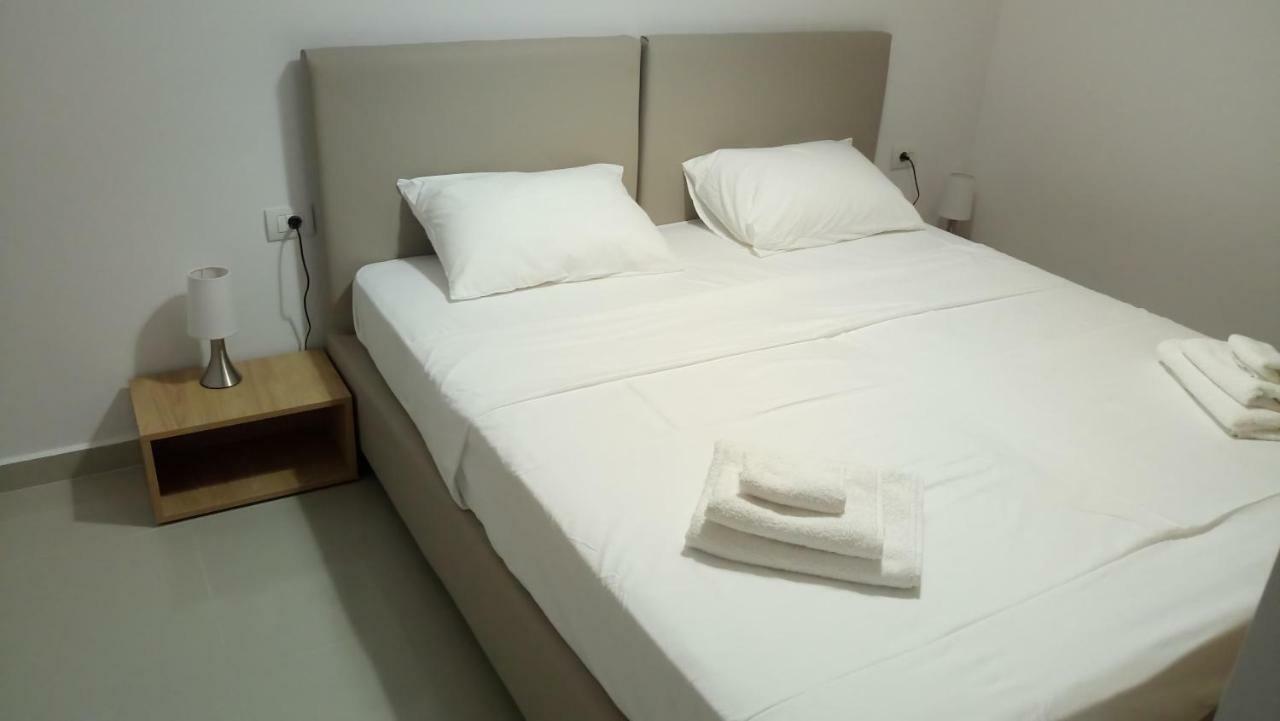 Appartement Airport Family Lux