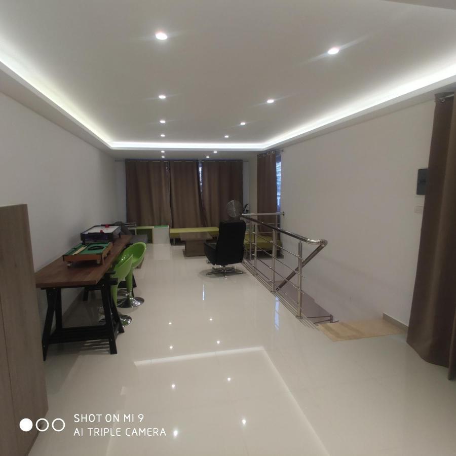 Airport Family Lux Appartement *